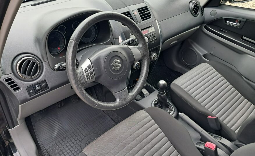 Suzuki SX4 1.6 120 km 4X4- salon Polska