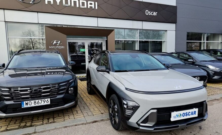 Hyundai Kona platinium luxury czarny dach