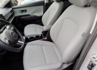 Hyundai Kona platinium luxury czarny dach