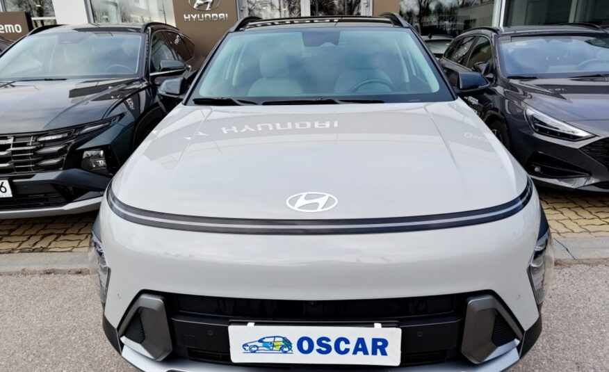 Hyundai Kona platinium luxury czarny dach