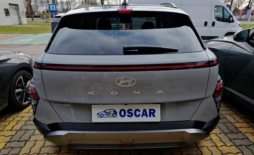 Hyundai Kona platinium luxury czarny dach