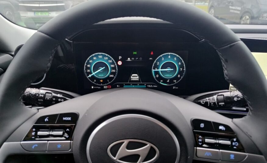 Hyundai Elantra smart design tech – automat