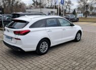 Hyundai i30 kombi 1.0 T-GDI – salon Polska